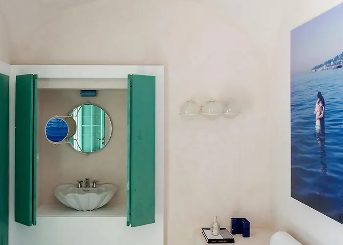 Daire Designer House By Elite Capri