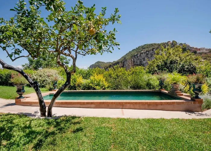 Designer House By Elite Daire Capri